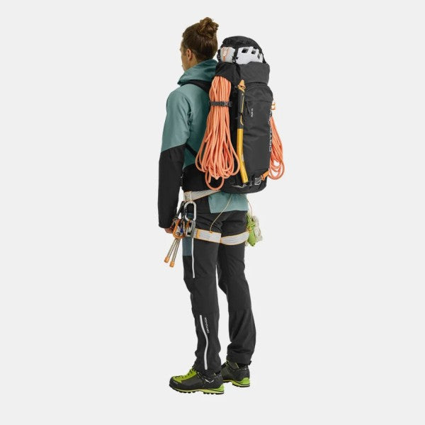 ffcb9fc08e9fa14db5c9991f0b786d69